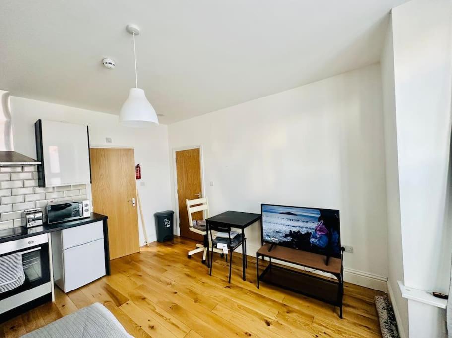 Se4, Self Contained Studio Flat. Londýn Exteriér fotografie